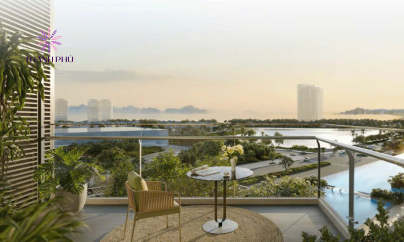 Tầm nhìn hồ thoáng đãng tại căn hộ Thanh Phú Centre Point