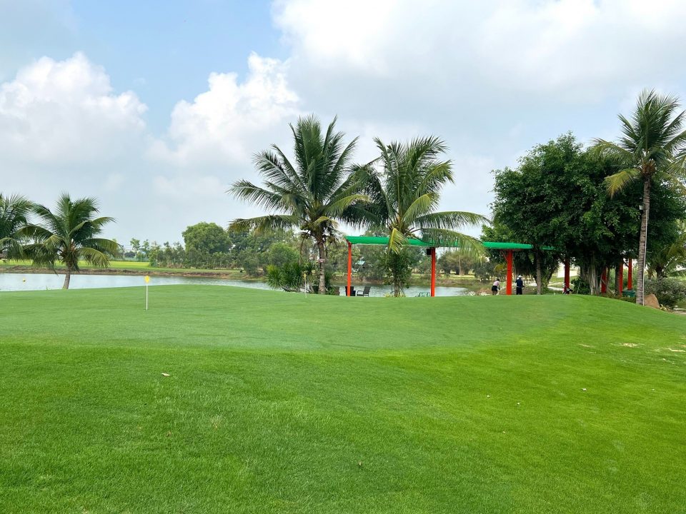 Sân golf Phúc An City